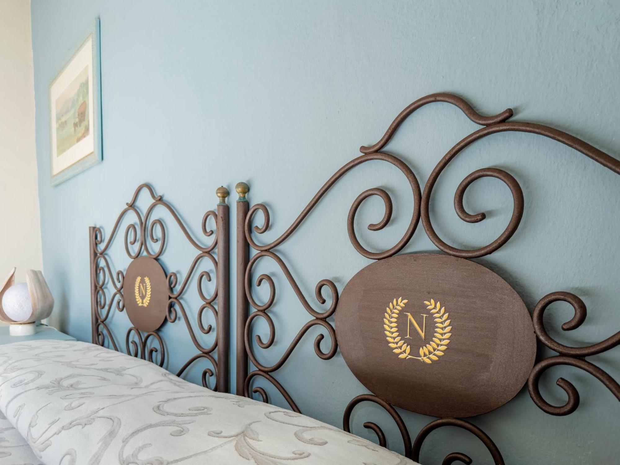 Park Hotel Napoleone Портоферрайо Экстерьер фото