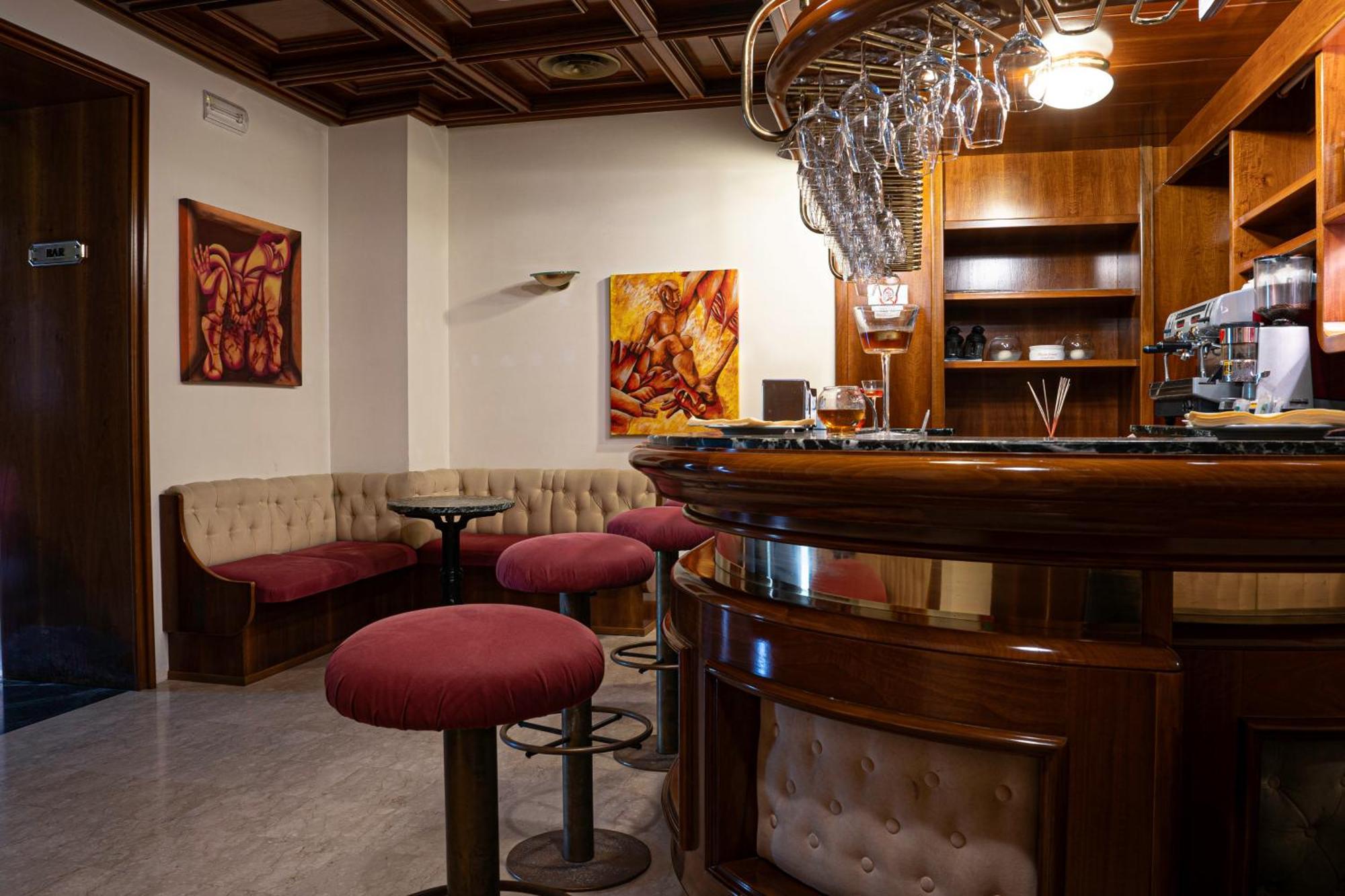 Park Hotel Napoleone Портоферрайо Экстерьер фото